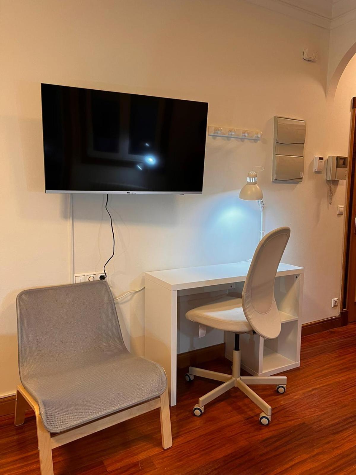 Central Suites Isabel II Vigo Eksteriør bilde